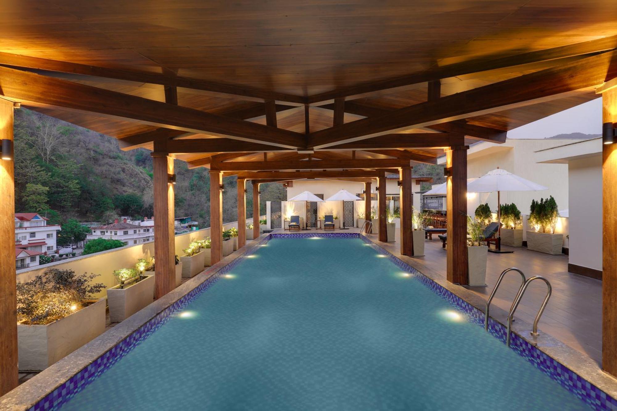 Lemon Tree Hotel, Rishīkesh Εξωτερικό φωτογραφία